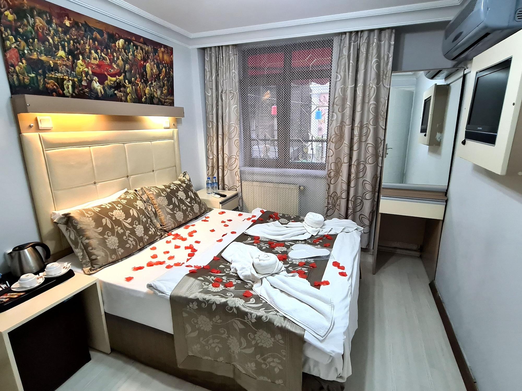 Oceans 7 Hotel Istanbul Exterior photo