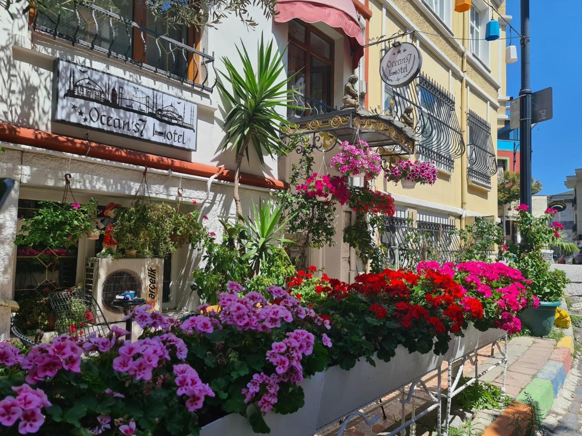 Oceans 7 Hotel Istanbul Exterior photo